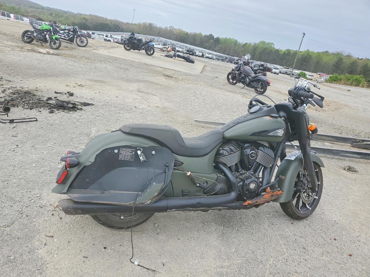 2024 INDIAN Motorcycle VIN 56KTJDBB8R3424077 photo 1