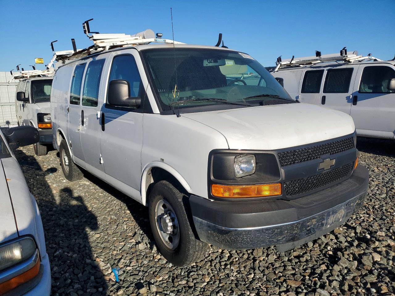 2014 CHEVROLET Express VIN 1GCWGFCB9E1125764 photo 4