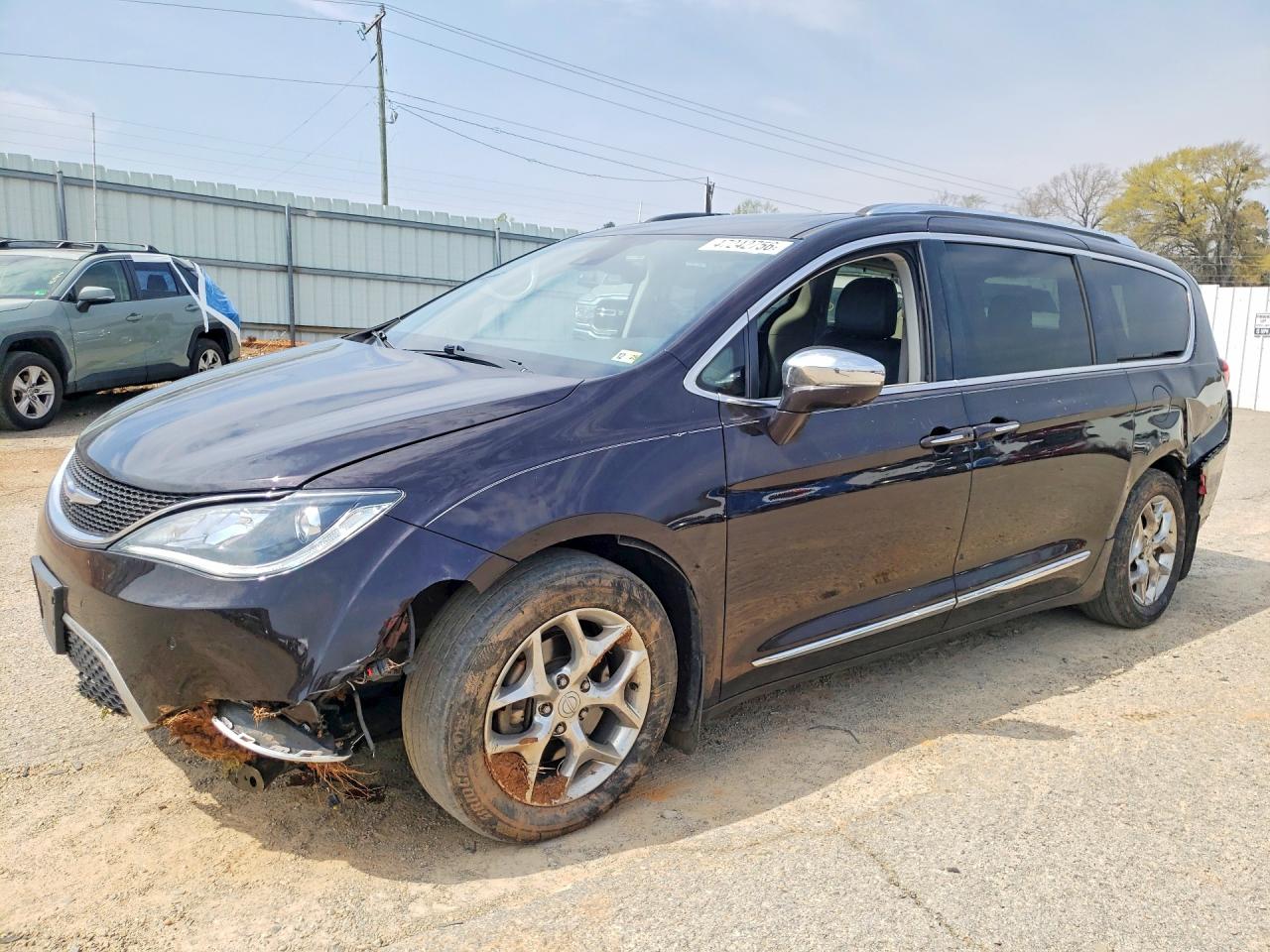 2019 Chrysler All models VIN 2C4RC1GG8KR523282 photo 1