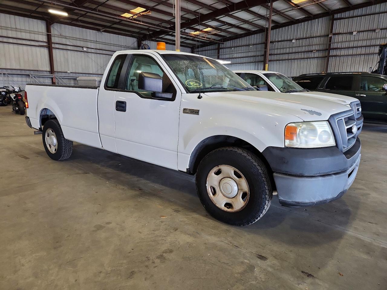2008 Ford F150 VIN 1FTRF12228KC11064 photo 4