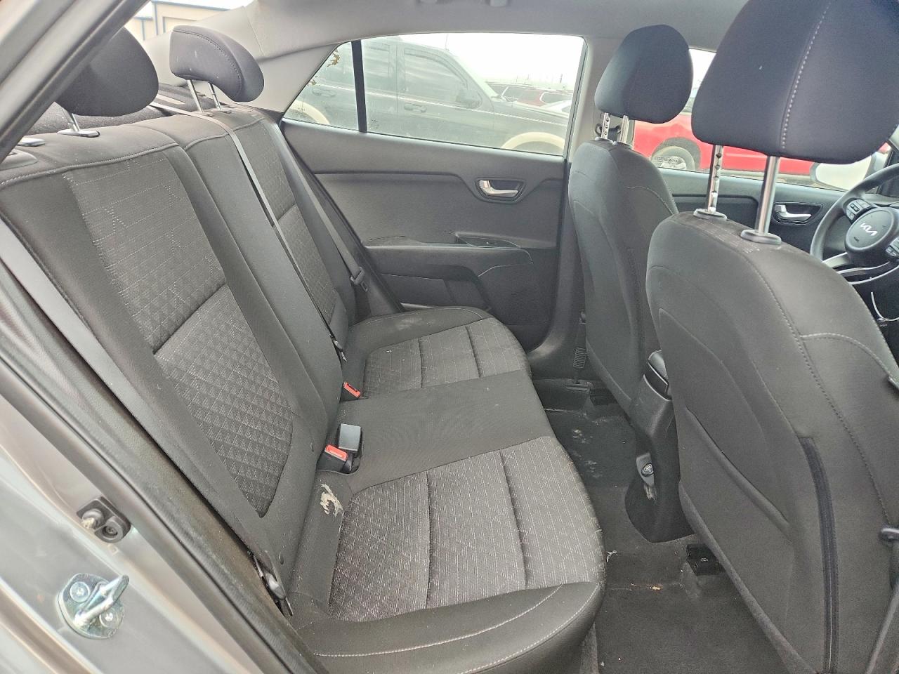 2023 Kia Rio VIN 3KPA24AD1PE588211 photo 10