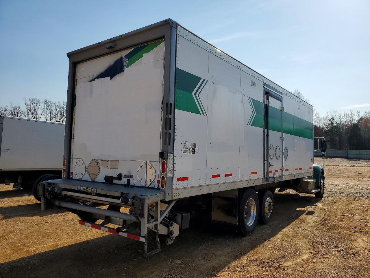 2018 PETERBILT All models VIN 2NP3KM8X8JM482424 photo 4