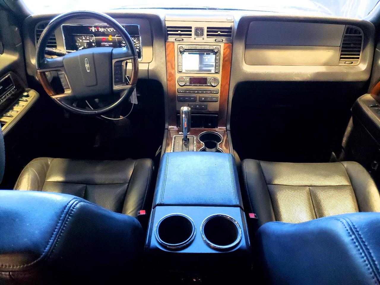 2012 Lincoln Navigator VIN 5LMJJ3J54CEL06938 photo 8