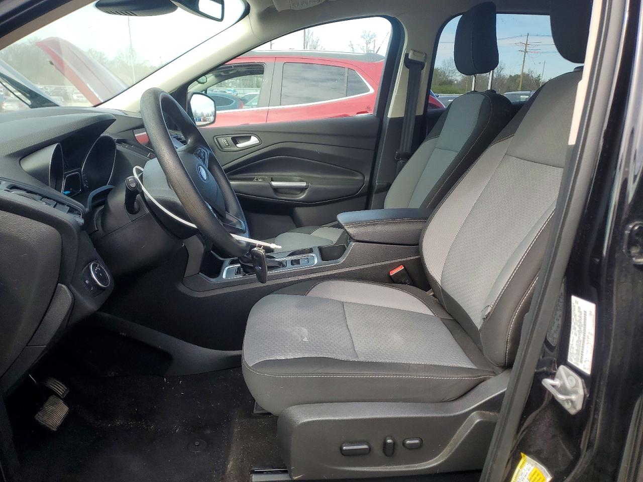 2019 Ford Escape VIN 1FMCU9GD3KUB75980 photo 7