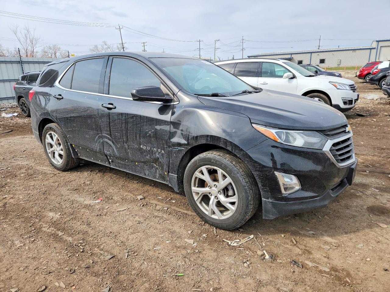 2020 Chevrolet Equinox VIN 2GNAXKEV6L6130108 photo 4