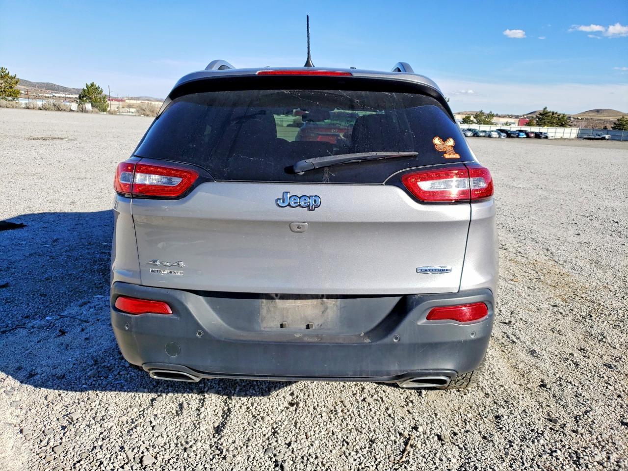 2016 Jeep Grand cher VIN 1C4PJMCS2GW235684 photo 6