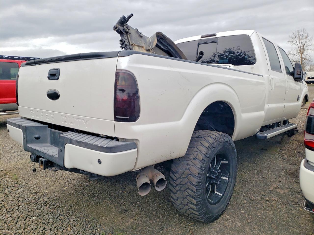 2011 Ford F350 VIN 1FT8W3BT7BEC01121 photo 3