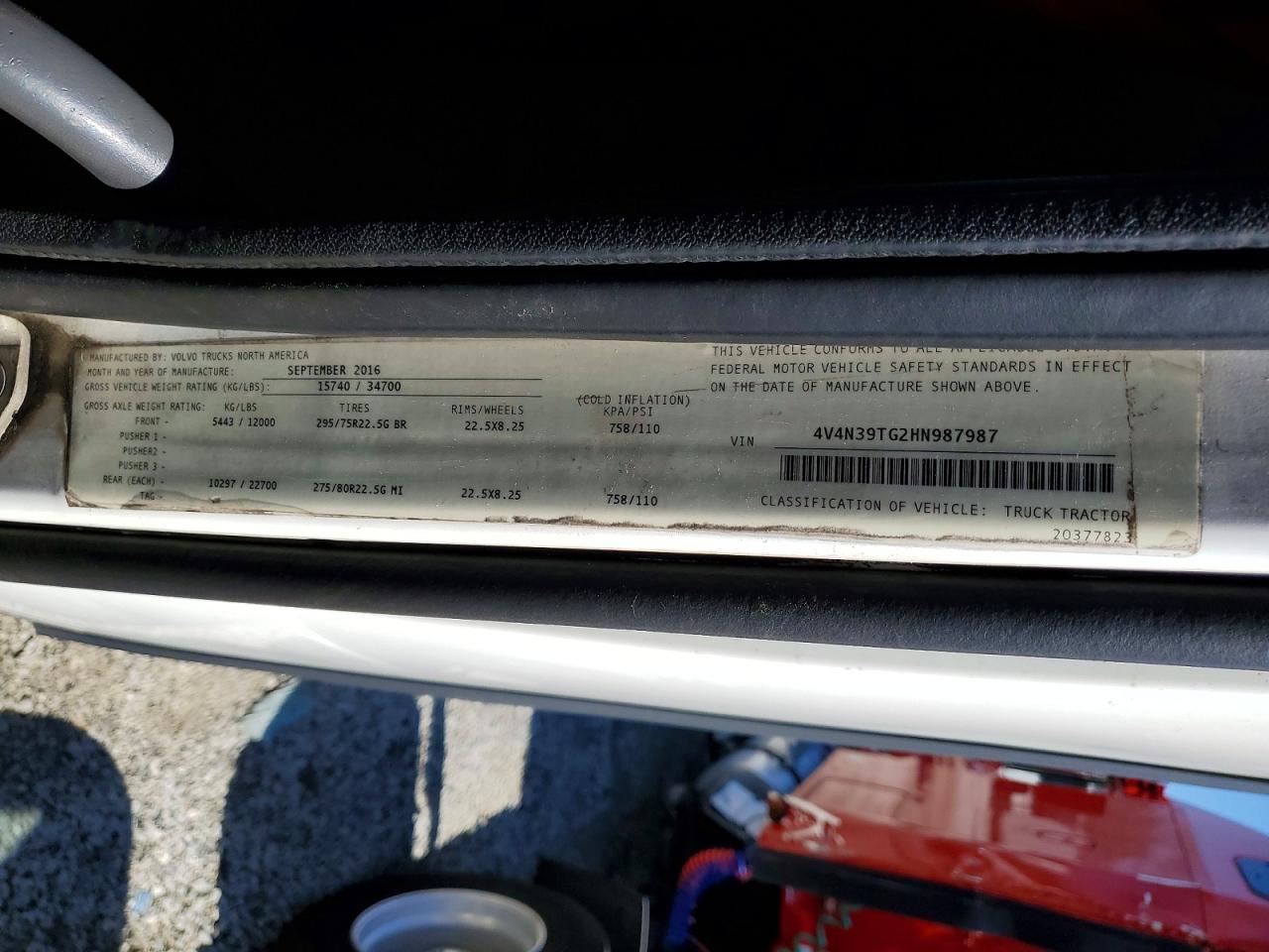 2017 Volvo Vn VIN 4V4N39TG2HN987987 photo 10