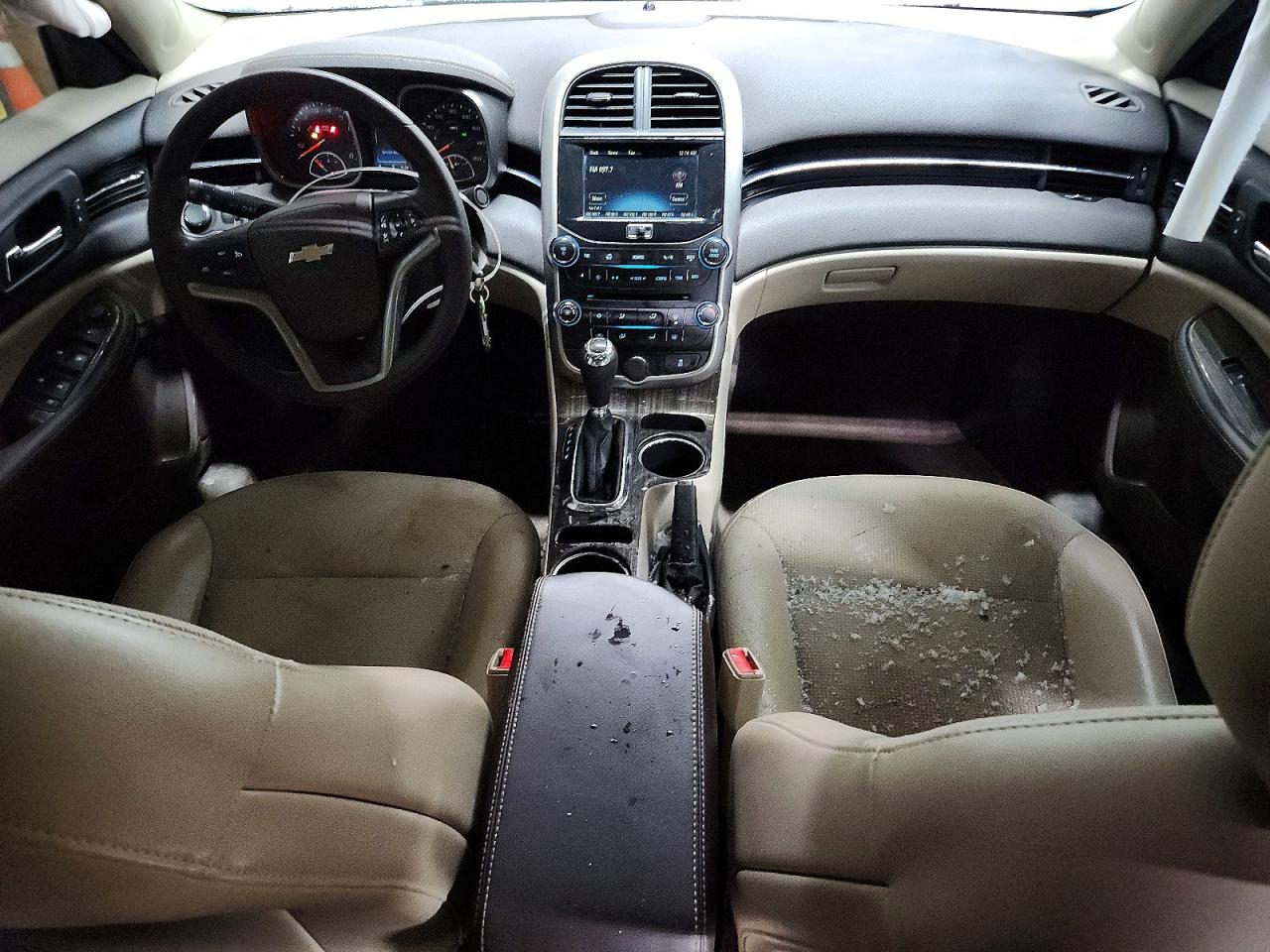 2015 Chev Malibu VIN 1G11C5SLXFU152586 photo 8