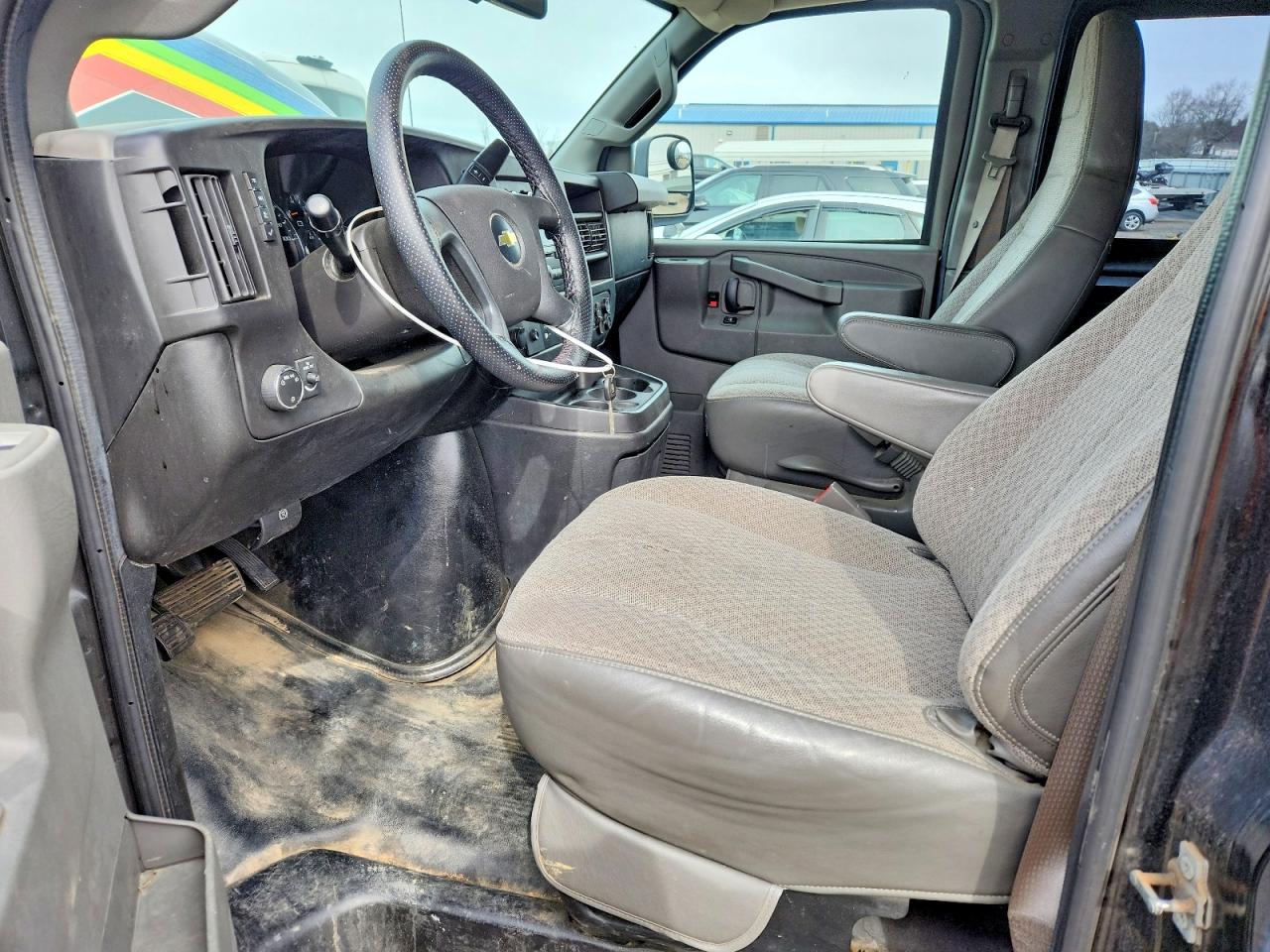 2019 CHEV Express VIN 1GCZGHFG2K1159377 photo 7