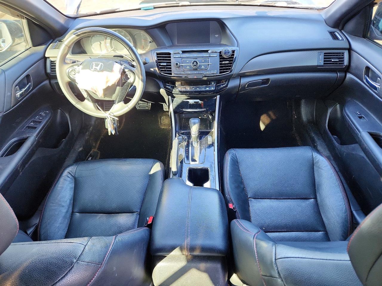 2017 Honda Accord VIN 1HGCR2F15HA015955 photo 8