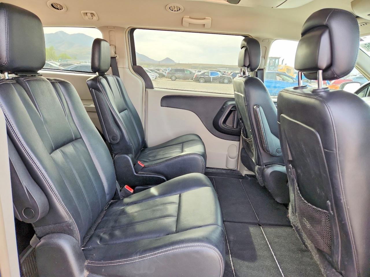 2014 Chrysler Minivan VIN 2C4RC1BG1ER269524 photo 10