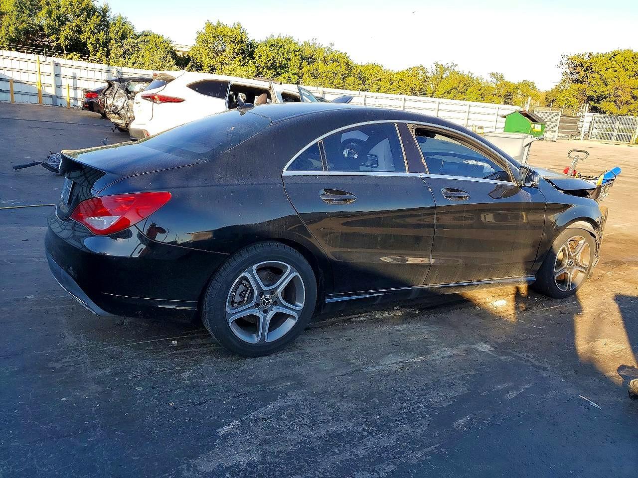 2019 Mercedes-Benz Cla-class VIN WDDSJ4EB7KN773941 photo 3