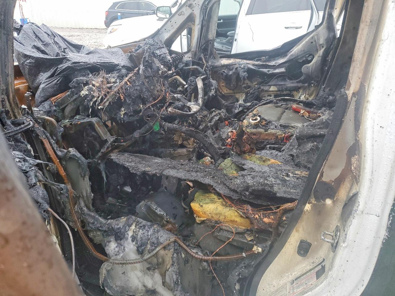 2017 Nissan Nv VIN 3N6CM0KN3HK701689 photo 7