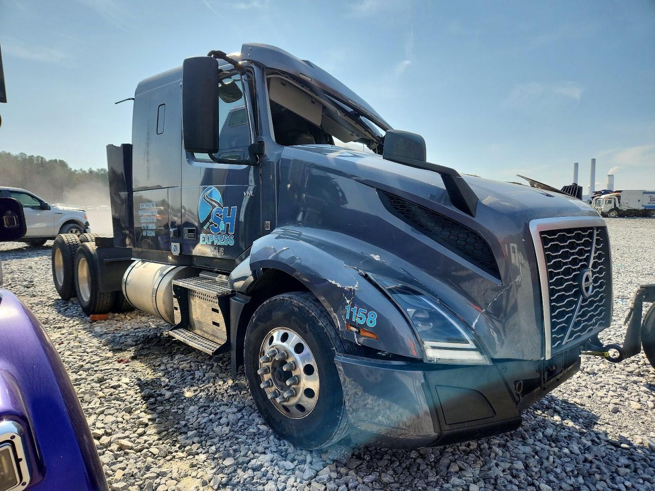 2022 Volvo All models VIN 4V4NC9EH1NN606714 photo 1