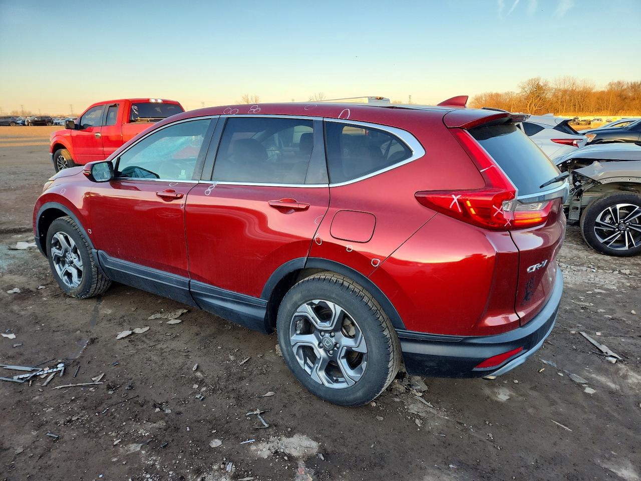 2019 Honda Crv VIN 2HKRW2H51KH612229 photo 2