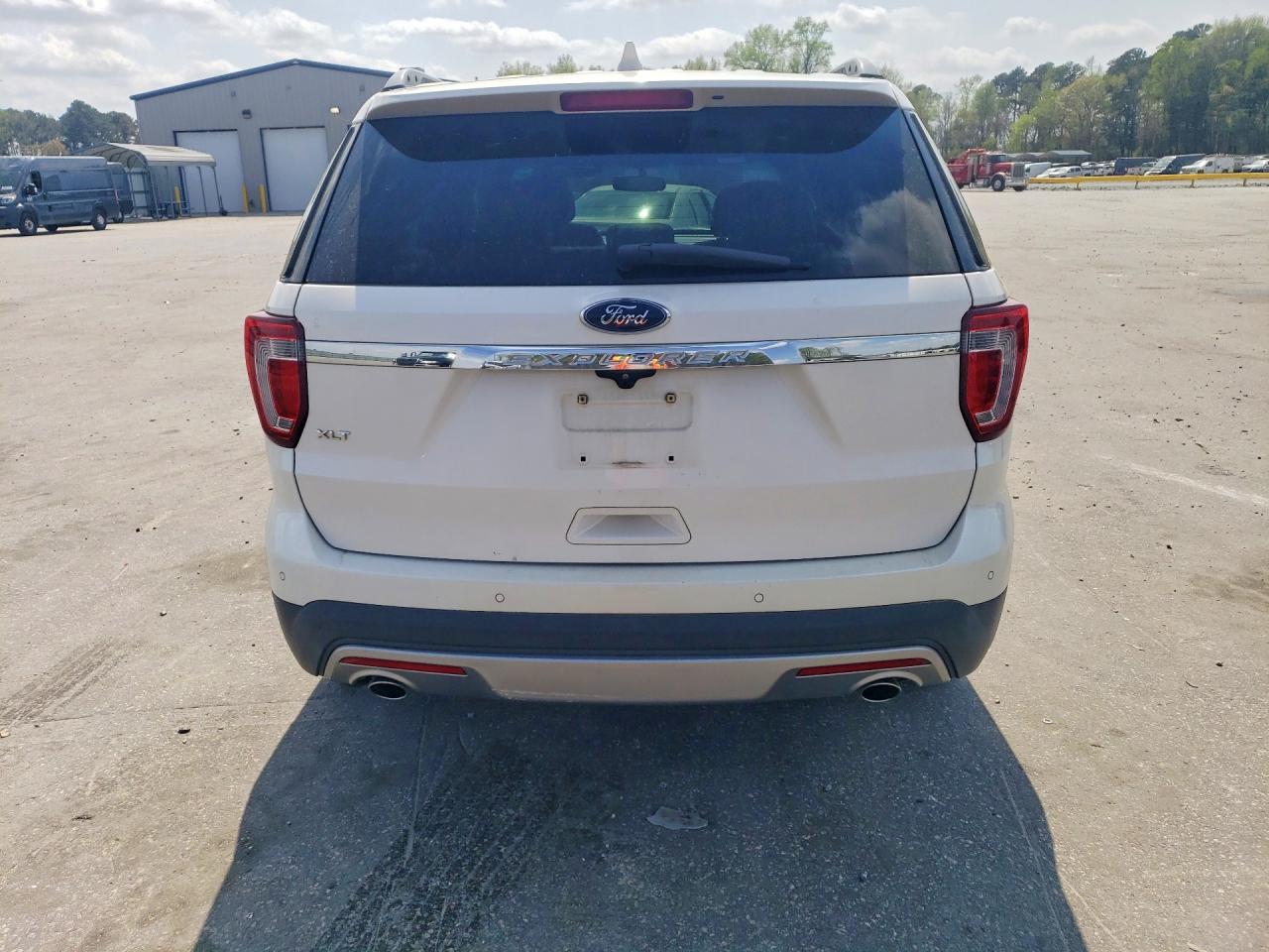 2017 Ford Explorer VIN 1FM5K7D89HGB27272 photo 6