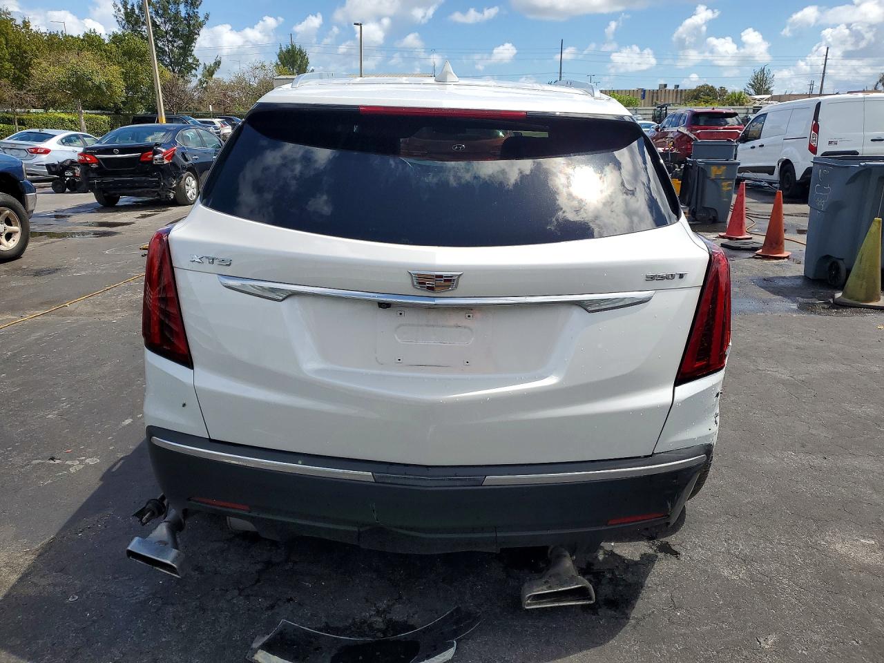 2023 Cadillac Xt5 VIN 1GYKNAR44PZ132040 photo 6