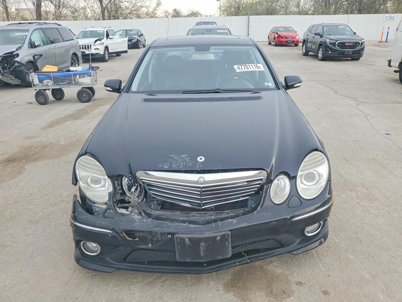 2009 Mercedes-Benz E-class VIN WDBUF56XX9B368736 photo 5