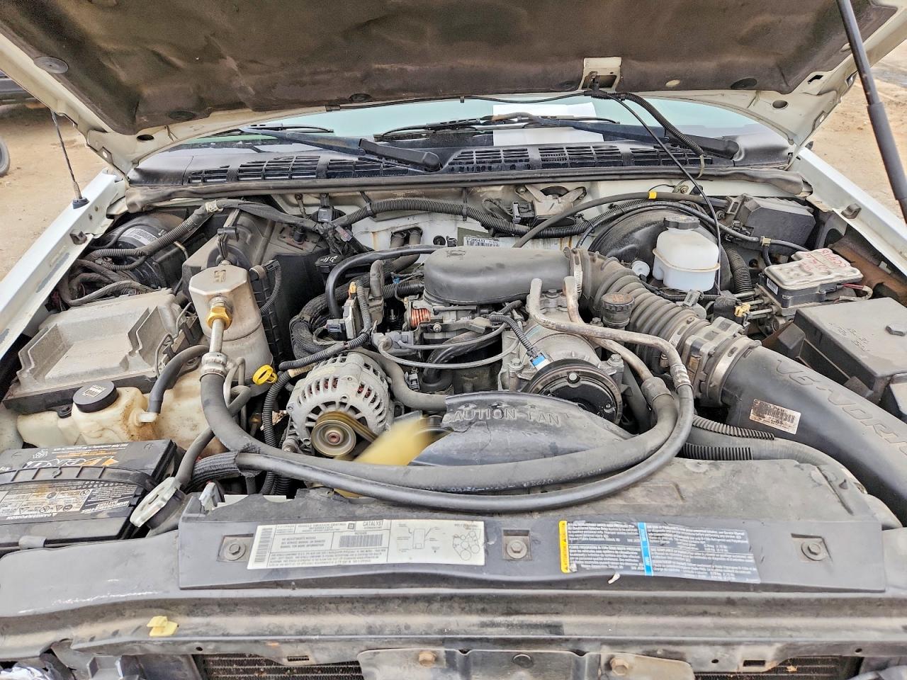 2003 GMC Sonoma VIN 1GTCS19XX38241339 photo 11