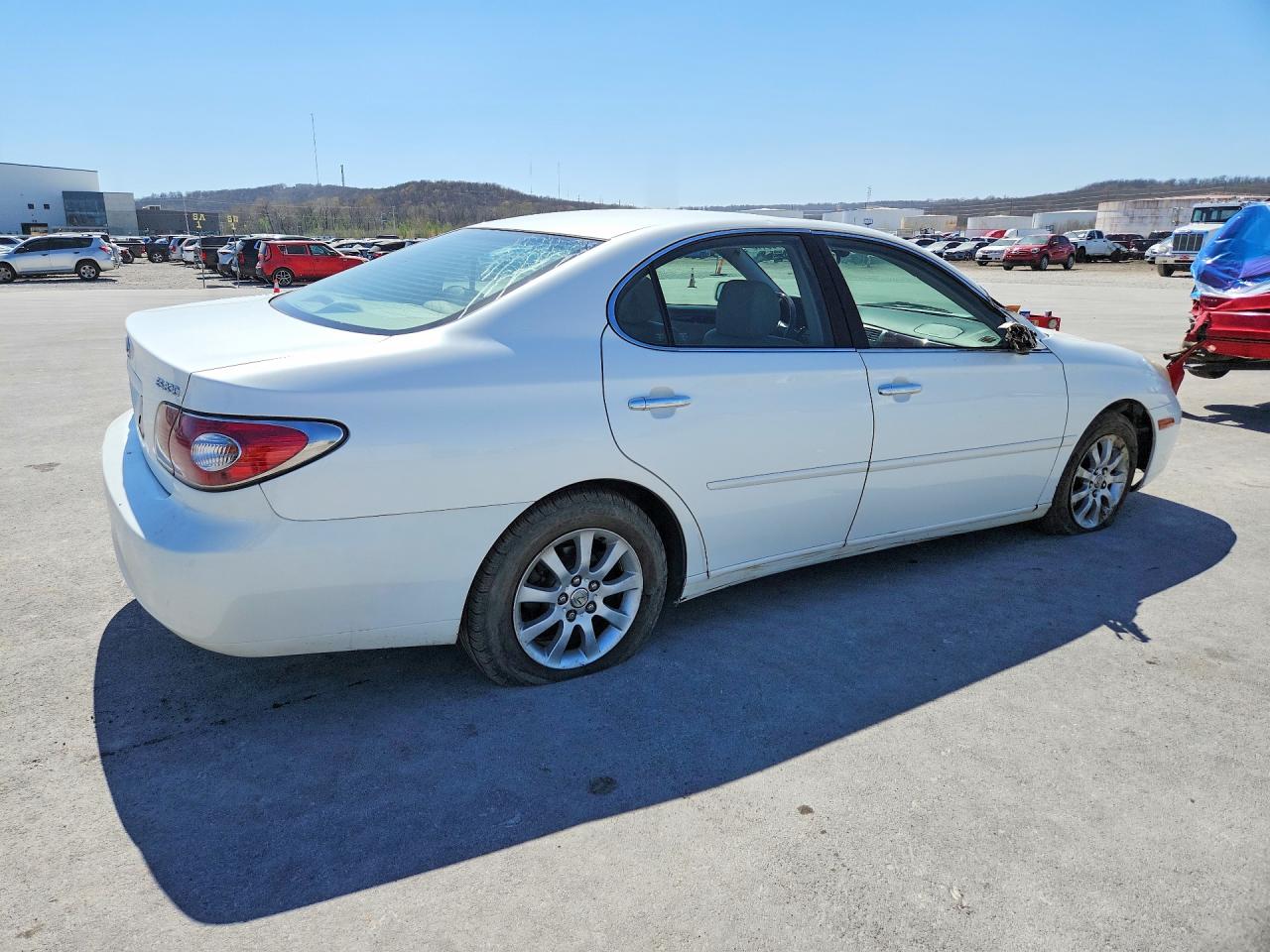 2004 LEXUS Es250 VIN JTHBA30G245001887 photo 3