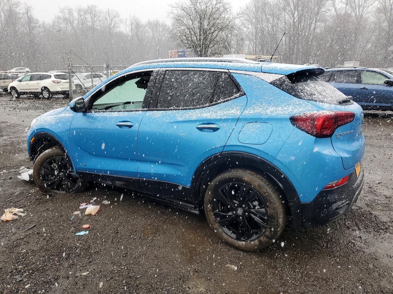 2025 Buick Encore VIN KL4AMESL2SB007837 photo 2