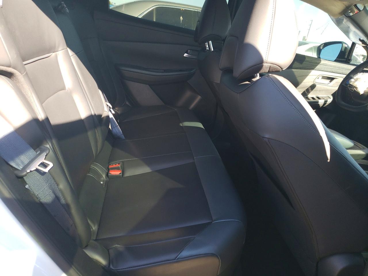 2026 Nissan Leaf VIN JN1AZ2CA3TM300870 photo 10