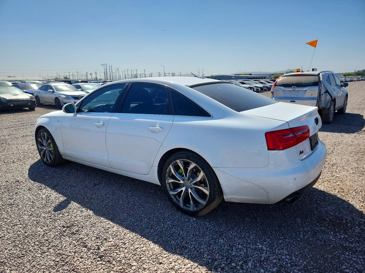 2013 AUDI A6 VIN WAUGGAFC5DN063974 photo 2