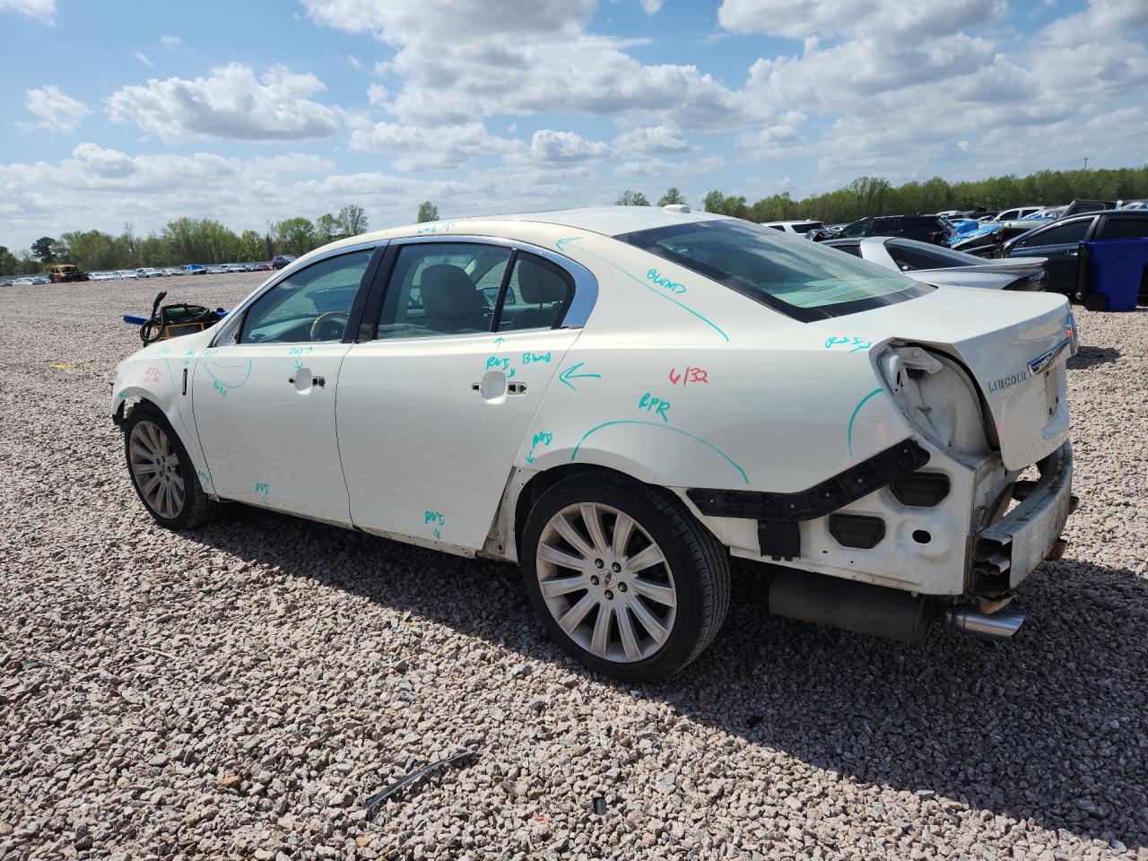 2012 Lincoln Mks VIN 1LNHL9FT5CG801546 photo 2