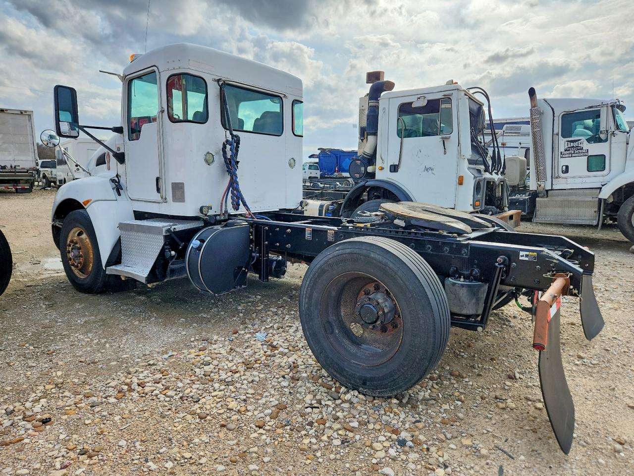 2016 KENWORTH All other VIN 2XKHAJ8X9GM497090 photo 3
