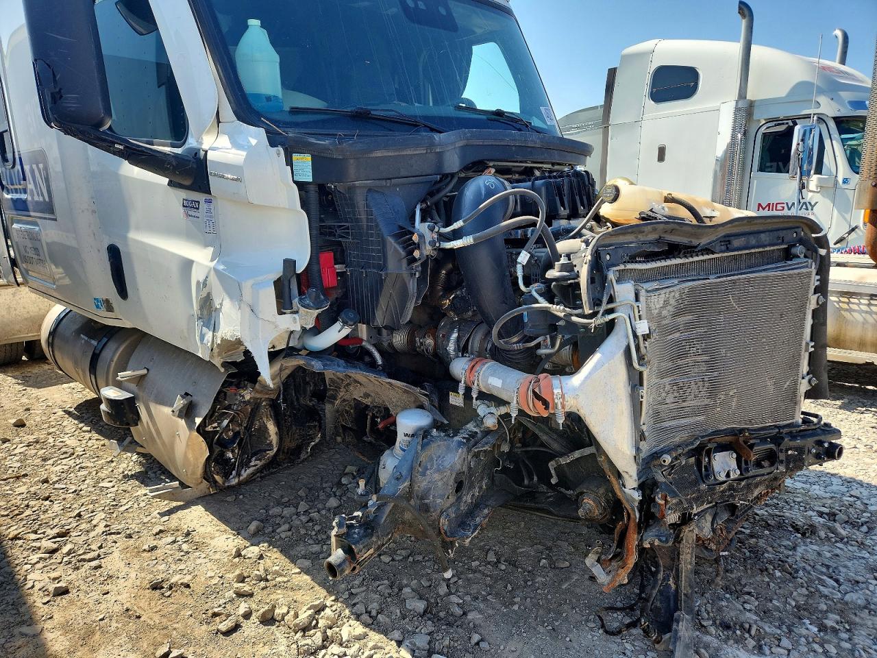 2025 FREIGHTLINER All other VIN 3AKJHHDRXSSVS1634 photo 9