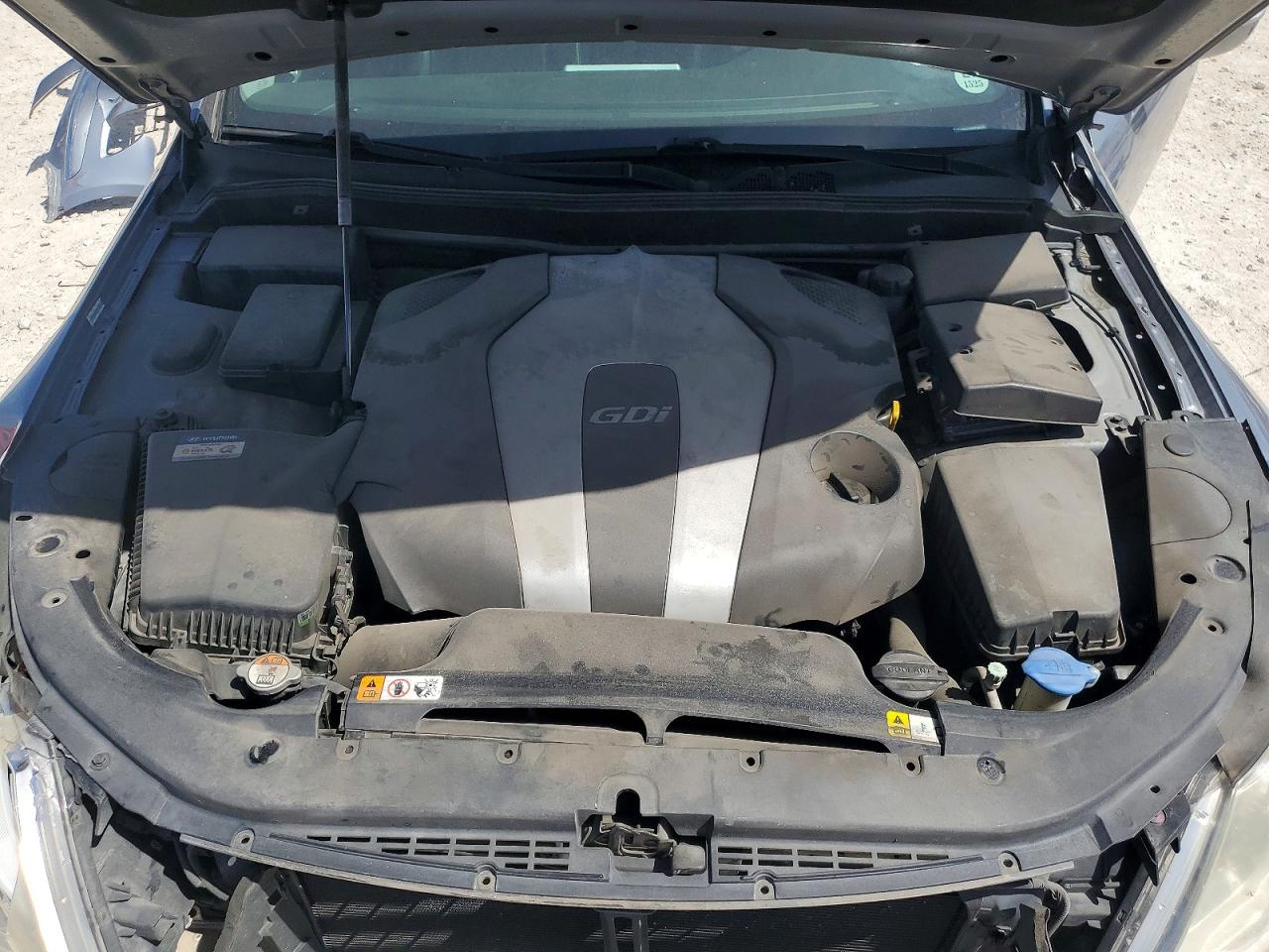 2014 Hyundai Genesis VIN KMHGC4DD3EU262357 photo 11