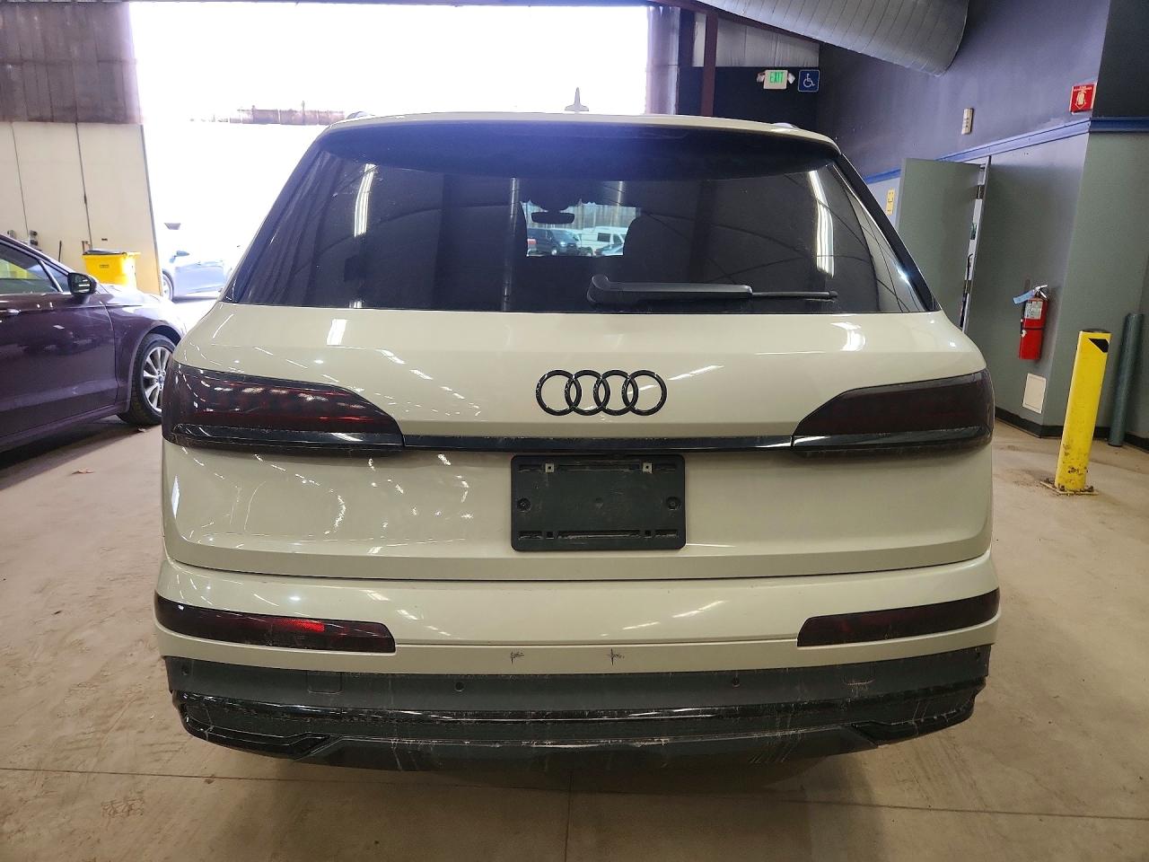 2022 Audi Q7 VIN WA1LXBF73ND004546 photo 6