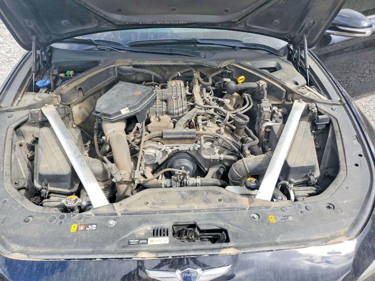 2021 Genesis G70 VIN KMTG74LE5MU067279 photo 11