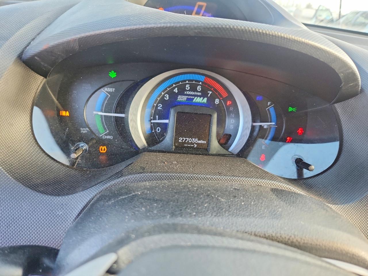 2011 Honda Insight VIN JHMZE2H79BS001658 photo 9