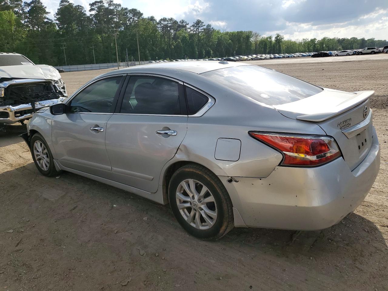 2014 NISS Altima VIN 1N4AL3AP2EC264700 photo 2