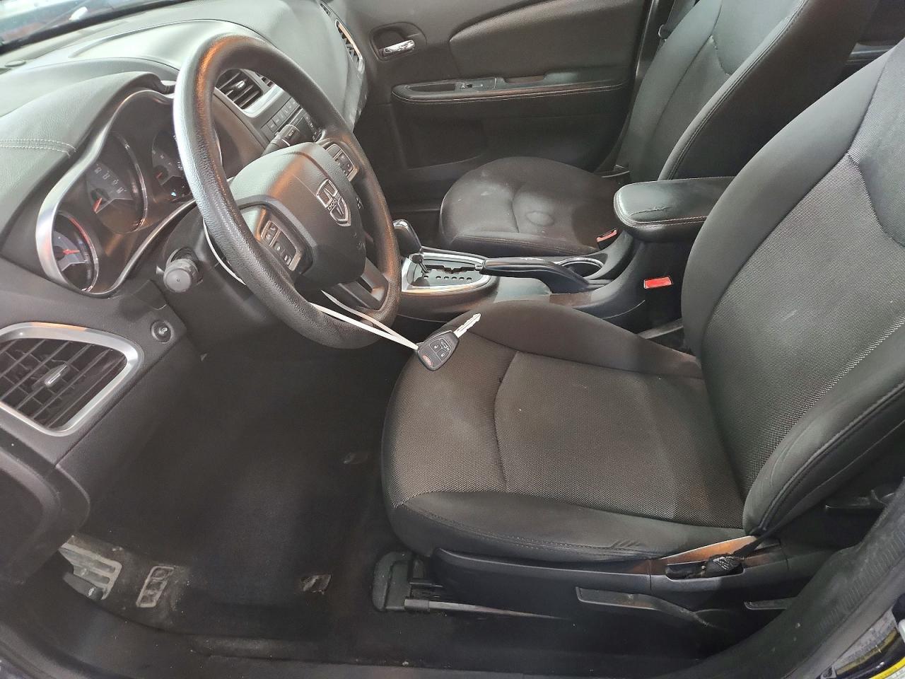 2014 Dodge Avenger VIN 1C3CDZAB0EN161002 photo 7