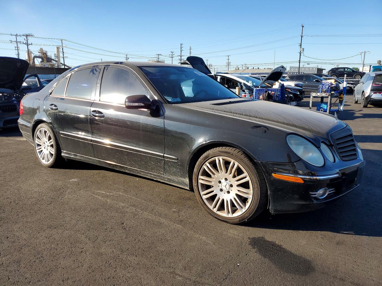 2007 Mercedes-Benz E-class VIN WDBUF56X17A998972 photo 4