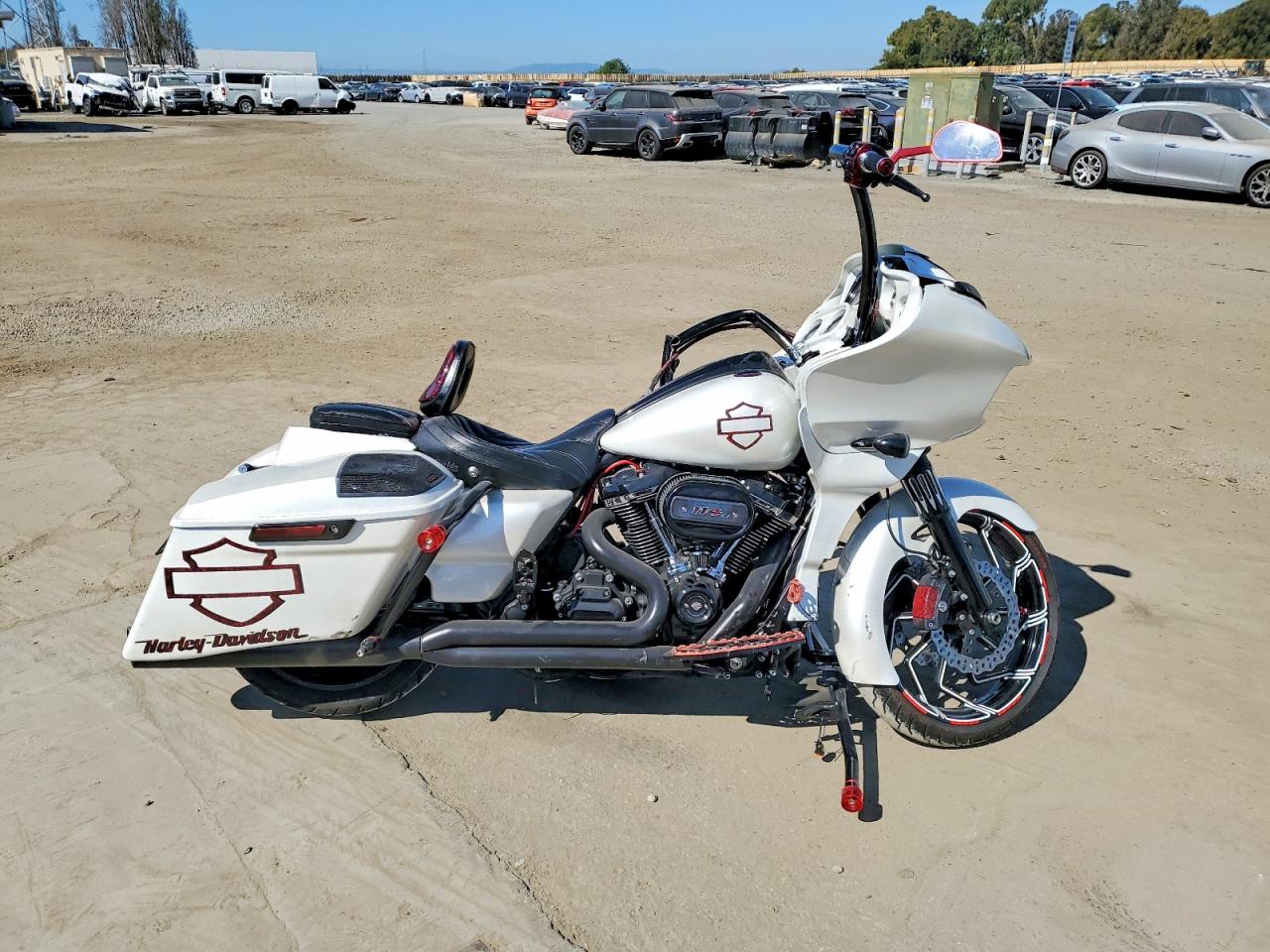 2022 HARLEY Fl VIN 1HD1KTP25NB628525 photo 1