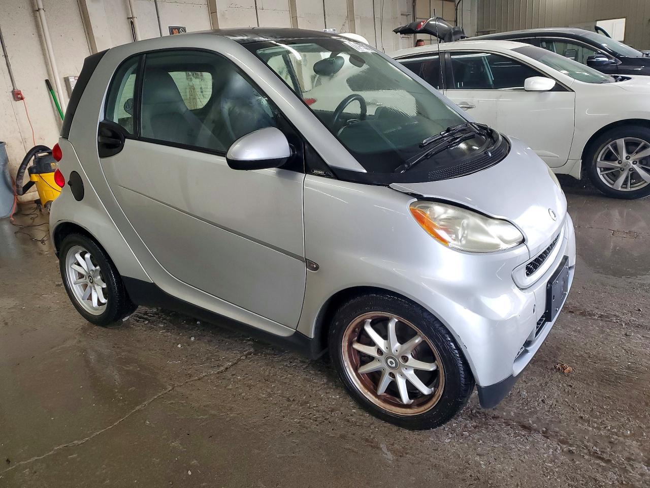 2008 Smart Fortwo VIN WMEEJ31X38K150752 photo 4