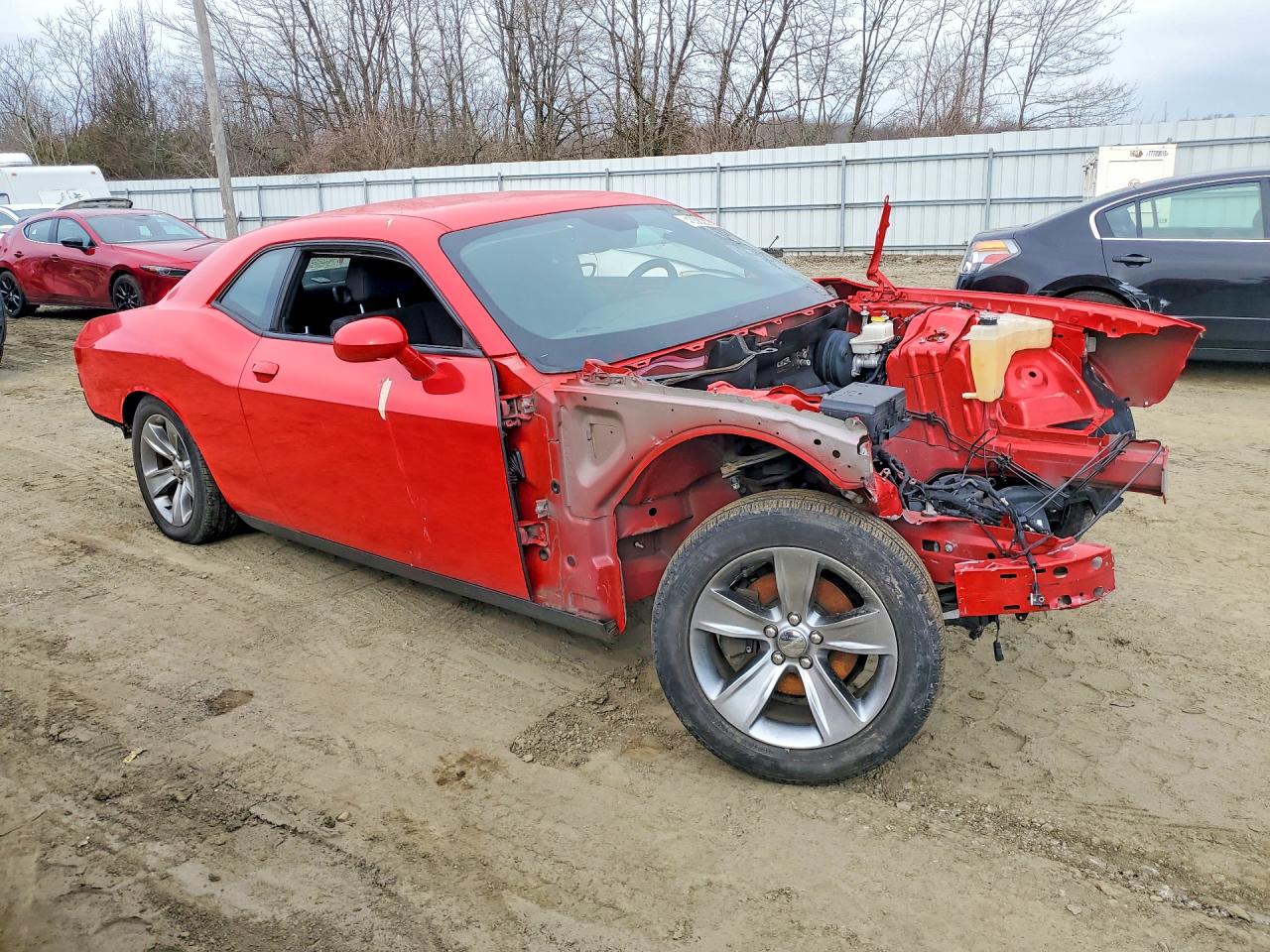 2019 Dodge Challenger VIN 2C3CDZFJ3KH525627 photo 4