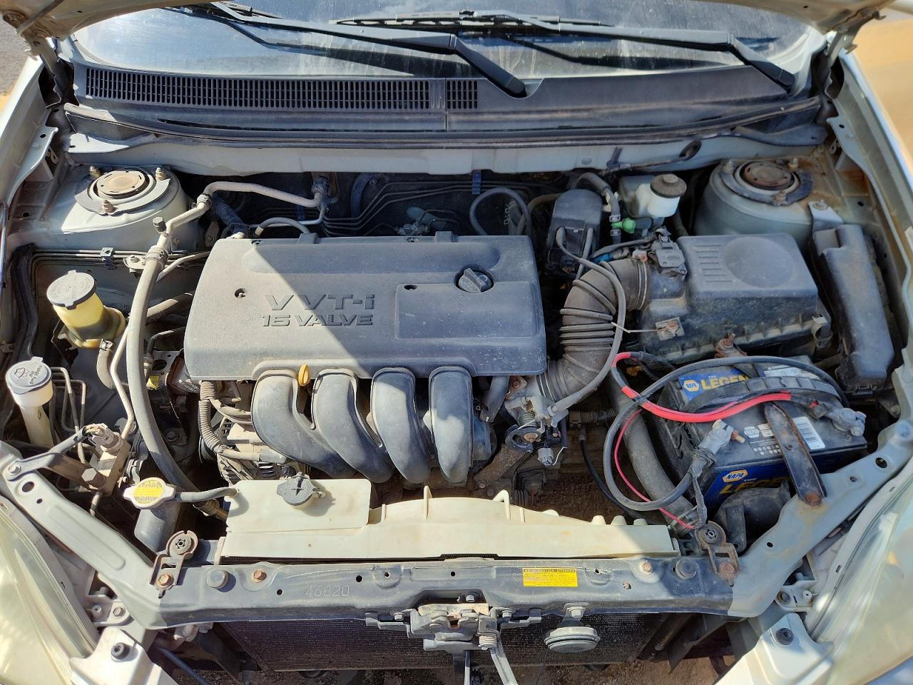 2004 Toyota Matrix VIN 2T1KR32E74C183806 photo 11