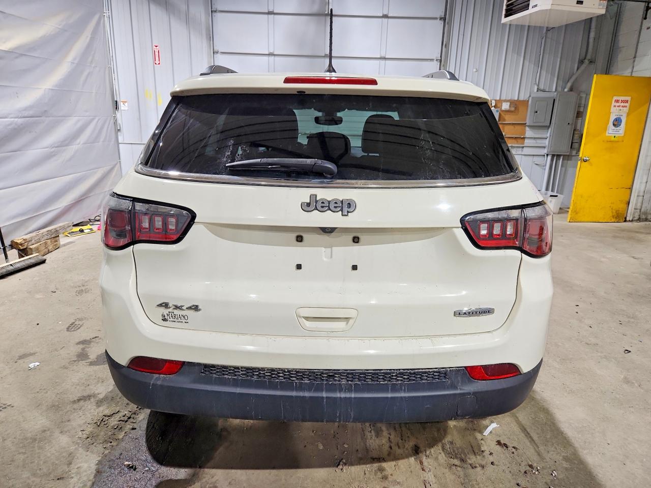 2018 Compass VIN 3C4NJDBB8JT231676 photo 6