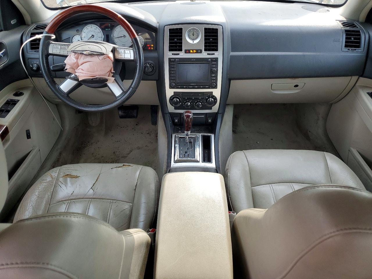 2005 Chrysler 300 VIN 2C3AA63H15H679273 photo 8