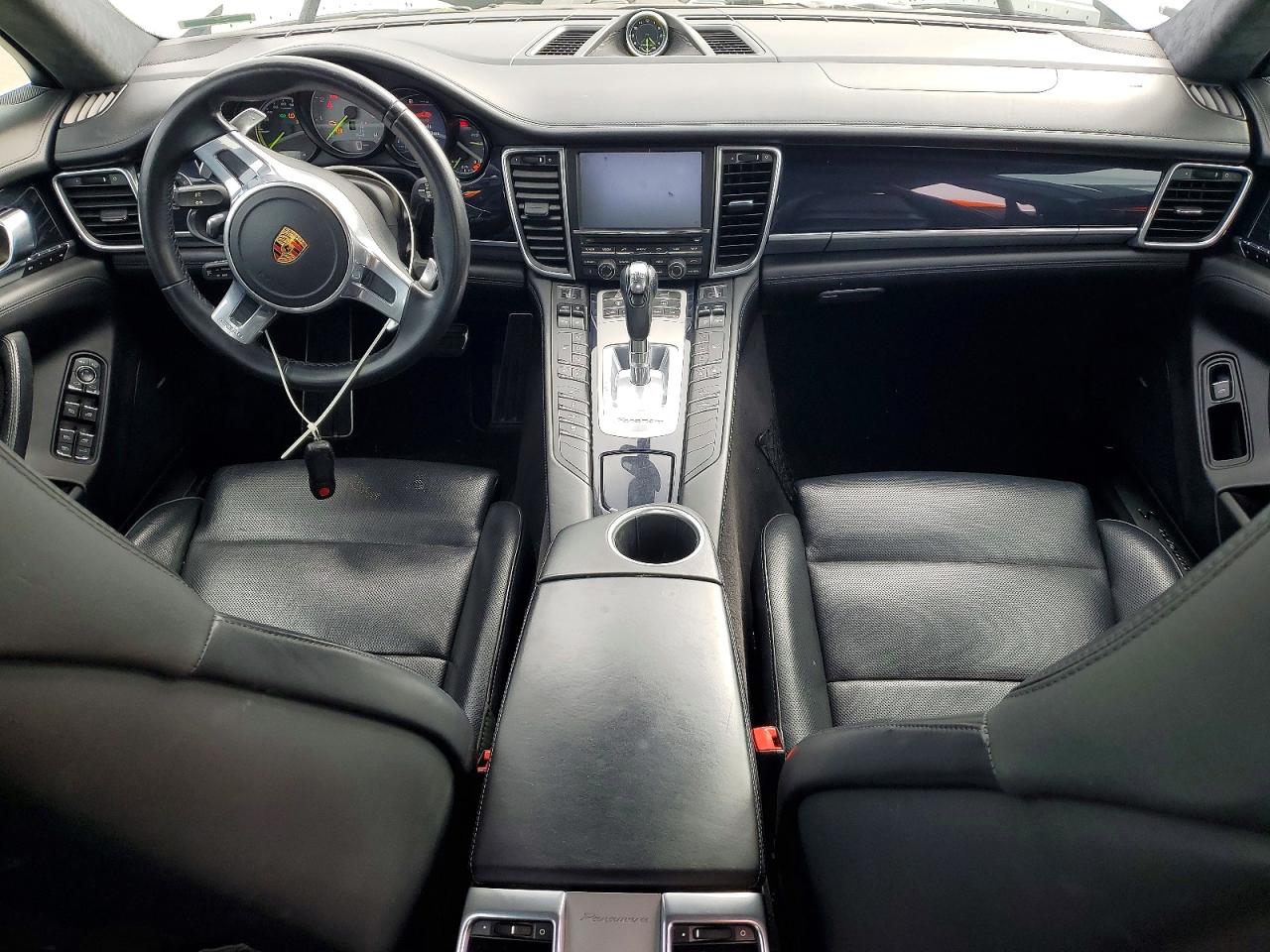 2016 Porsche Panamera VIN WP0AD2A75GL041314 photo 8