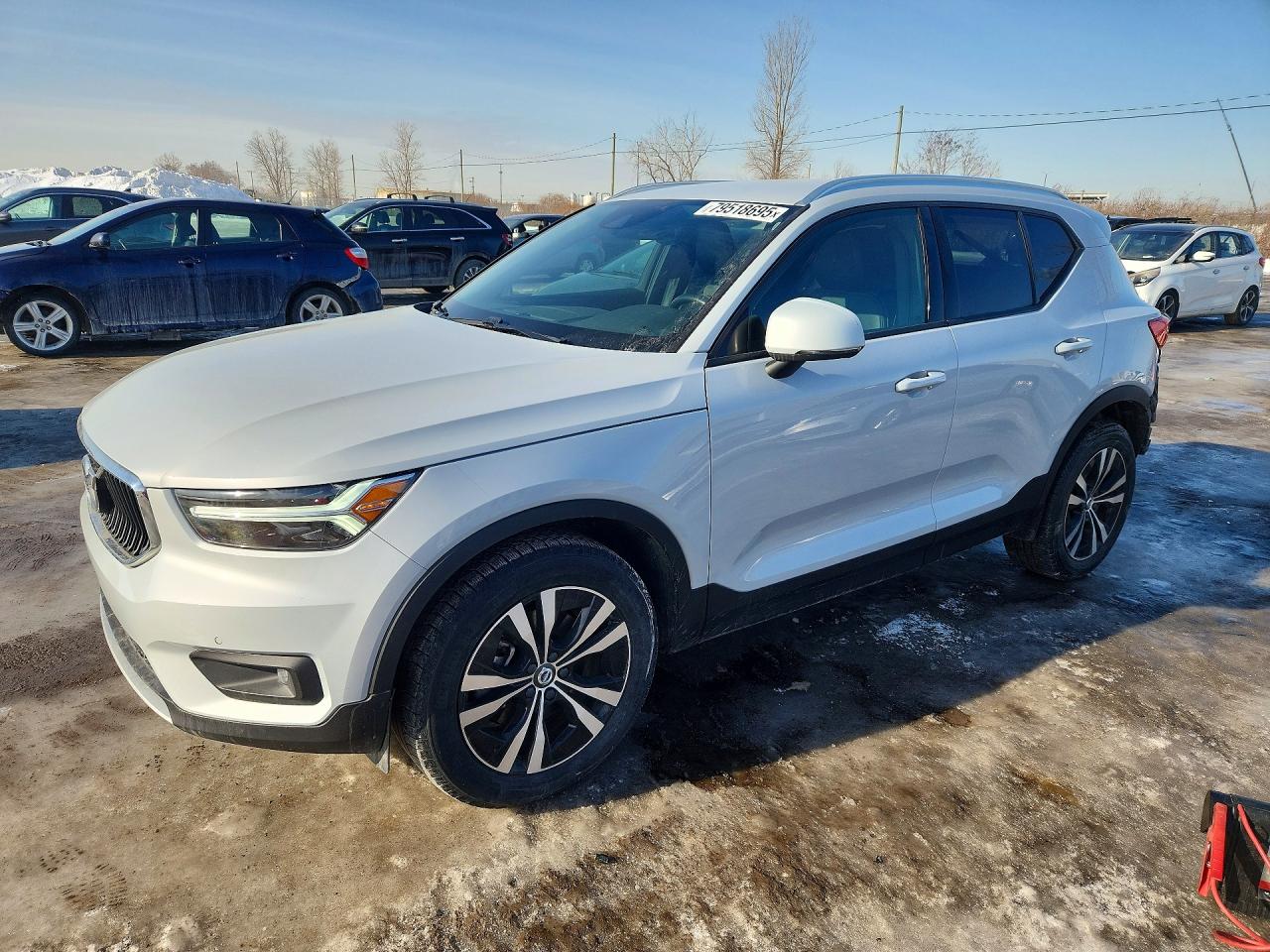 2021 Volvo Xc40 VIN YV4162UK1M2537297 photo 1