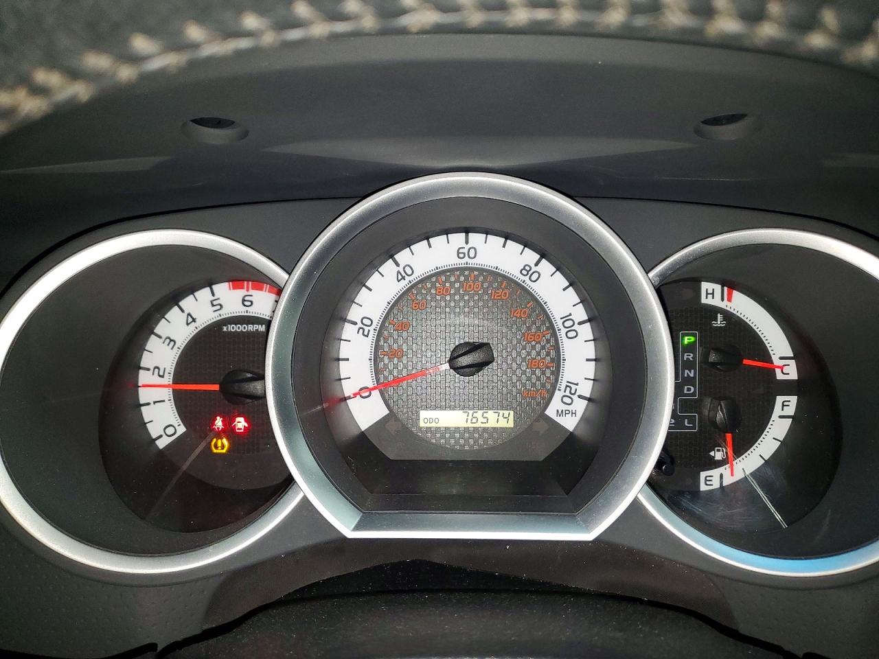 2015 TOYOTA Tacoma v6 VIN 3TMLU4EN9FM200362 photo 9