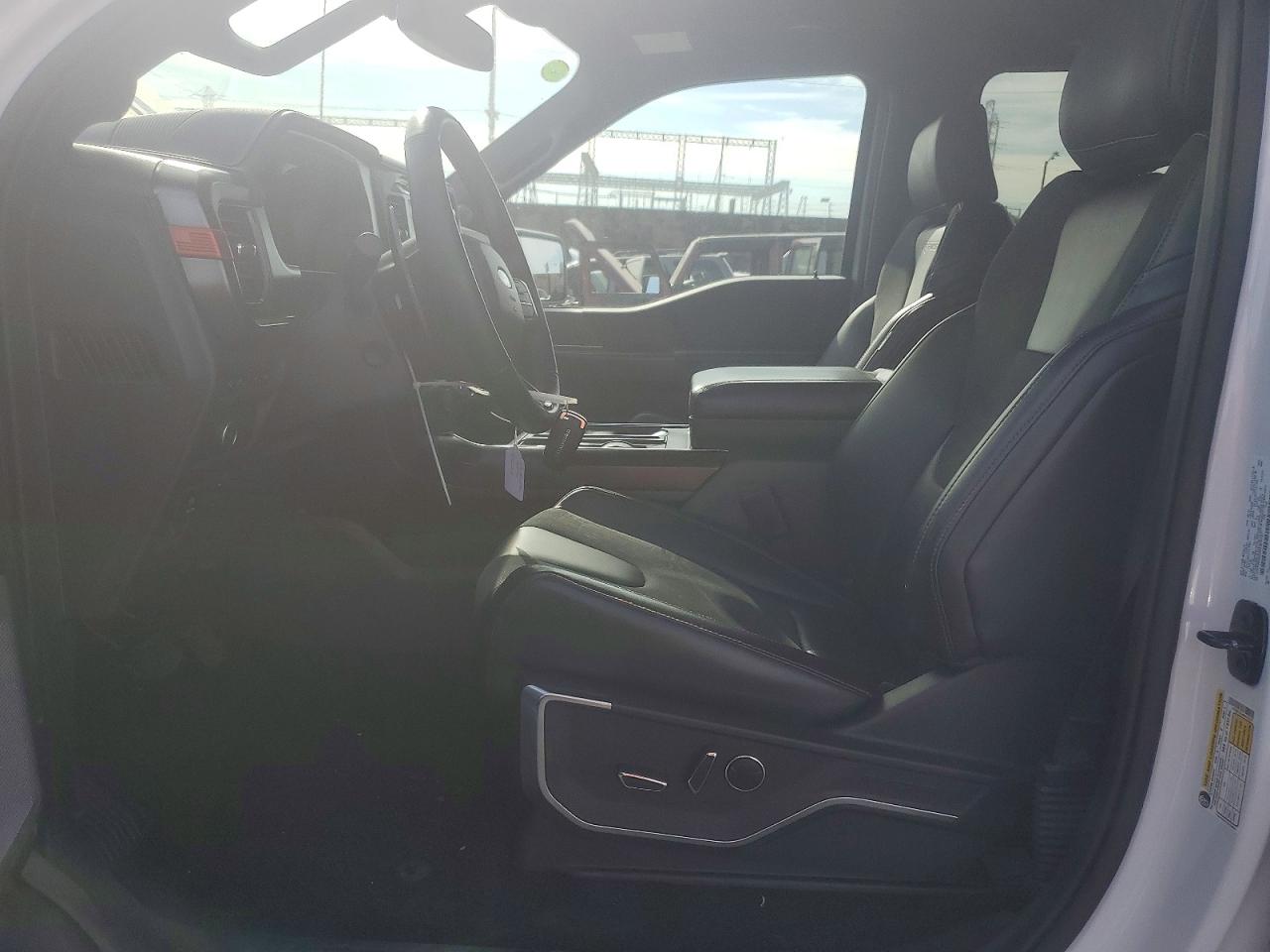 2024 Ford F150 VIN 1FTFW1RG4RFB70127 photo 7