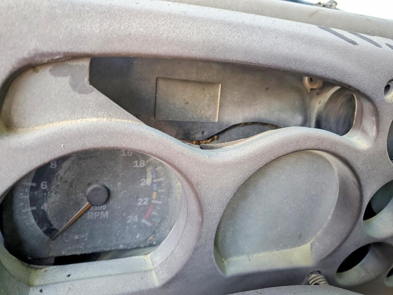 2001 MACK All other VIN 1M1AE06Y41W007521 photo 8