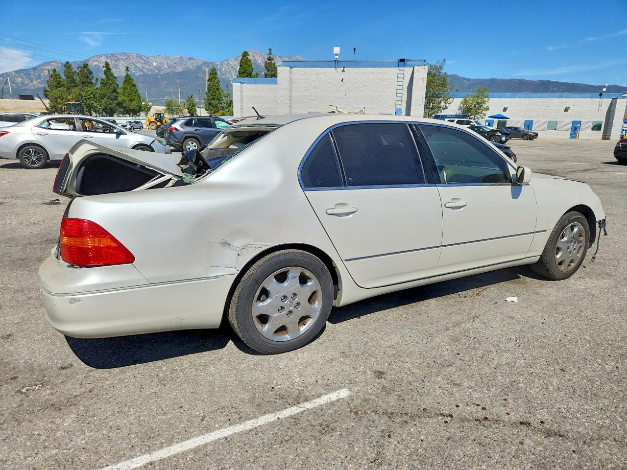 2001 Lexus Ls430 VIN JTHBN30F710026319 photo 3